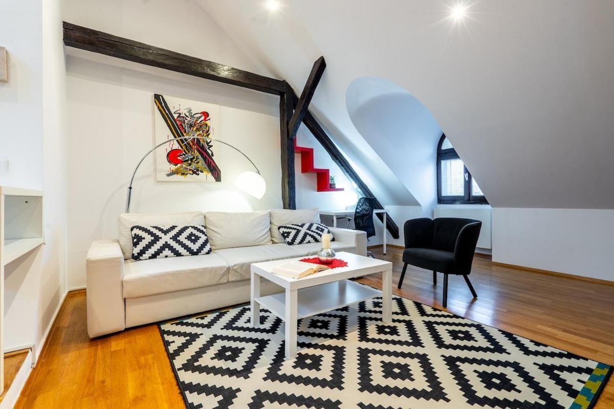 Modern Apartment Centrally Located Zagreb Exterior photo