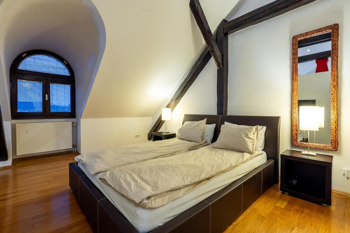 Modern Apartment Centrally Located Zagreb Exterior photo