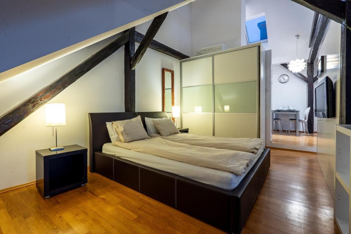 Modern Apartment Centrally Located Zagreb Exterior photo